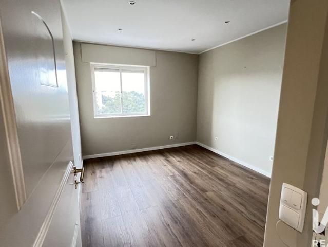 Apartamento alugar em Santo António do Estoril, Cascais