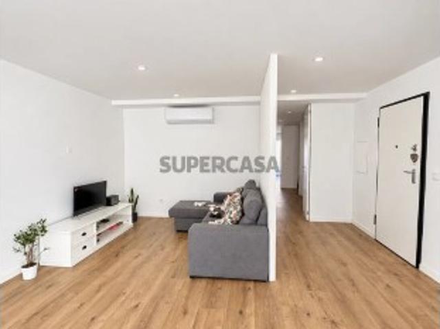 Casa venda em Maia, Gueifães