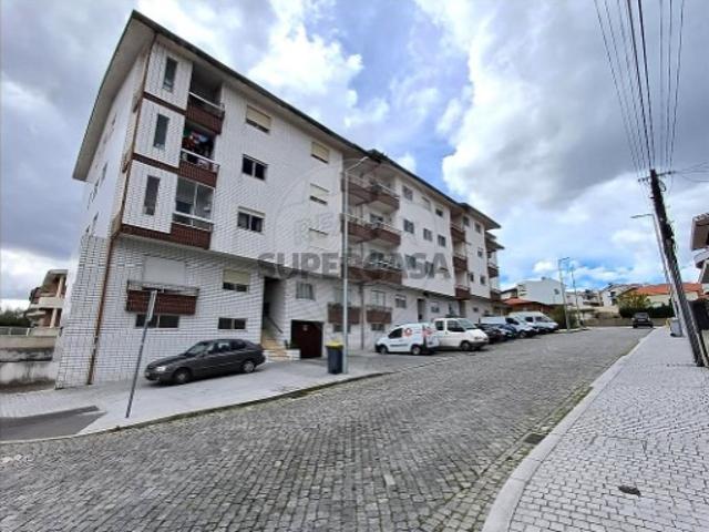 Casa venda em Maia, Gueifães