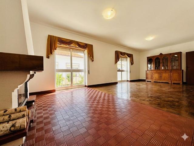 Apartamento alugar em Avô, Coimbra