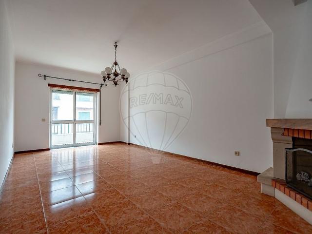 Apartamento alugar em Cruz de Ferro, Lousã