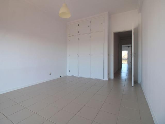 Apartamento alugar em Coimbrã, Sé Nova