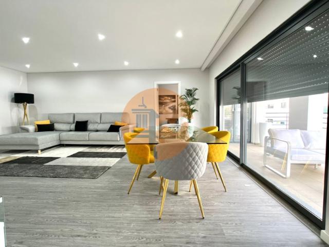 Apartamento venda em Urbanização Quinta das Palmeiras, Olhão