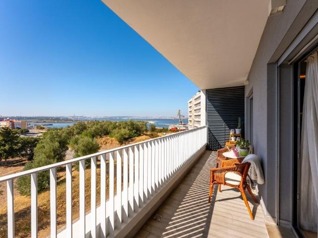 Apartamento venda em Seixal