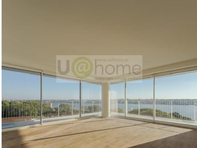 Apartamento venda em Seixal, Setúbal