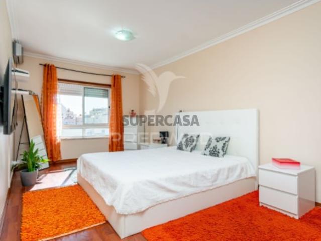 Casa venda em Zona Residencial de Santa Marta do Pinhal e de Corroios, e de Quinta da Marialva, Seixal