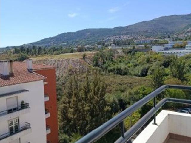 Casa venda em Castelo Branco, Canhoso