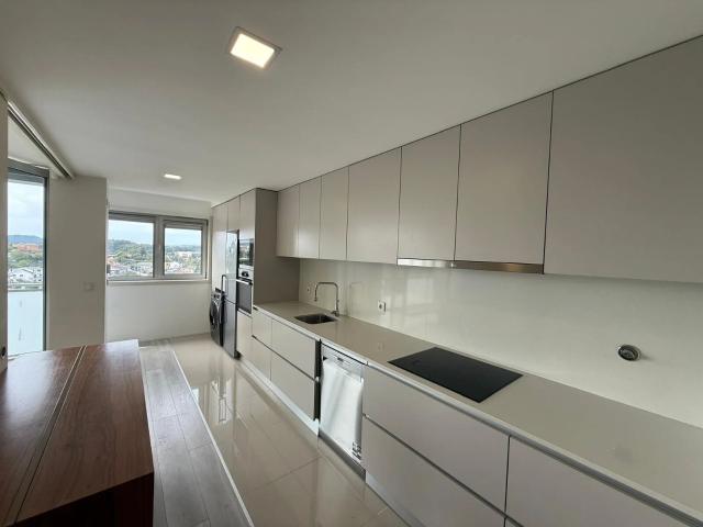 Apartamento venda em Ferreiros e Gondizalves, Braga