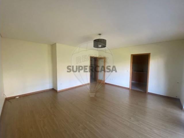 Casa venda em Póvoa De Lanhoso, Braga