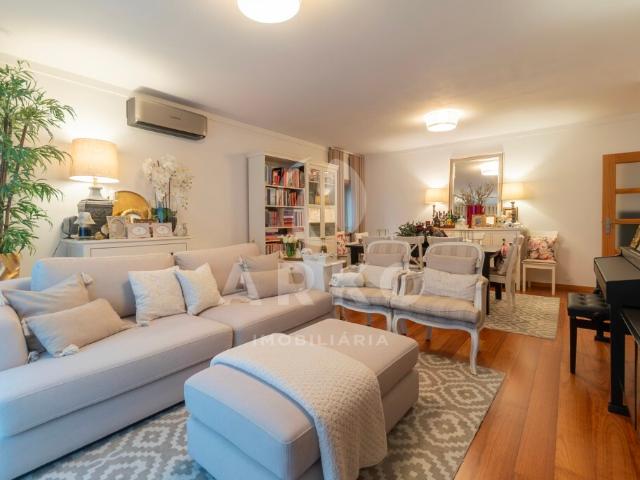 Apartamento venda em Bitarães, Porto