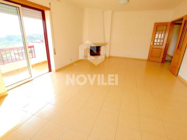 Apartamento alugar em Marinheiros, Leiria