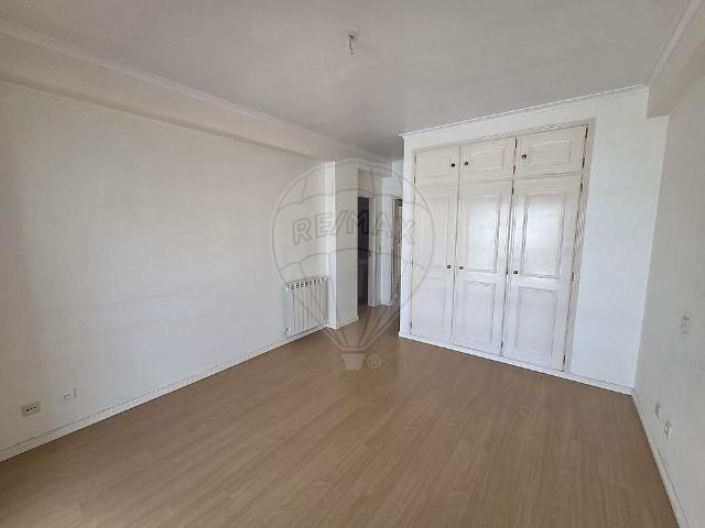 Apartamento alugar em Bairro dos Capuchos, Leiria