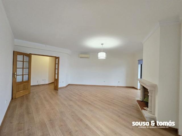 Apartamento alugar em Bairro dos Capuchos, Leiria