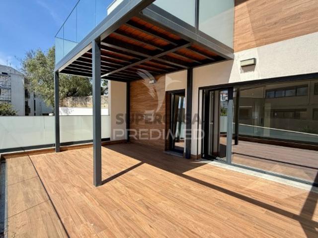 Casa venda em Urbanização da Encosta, Leiria