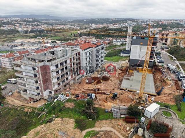 Casa venda em Casal dos Matos, Leiria