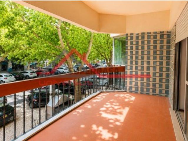 Casa venda em Grelhal, Setúbal