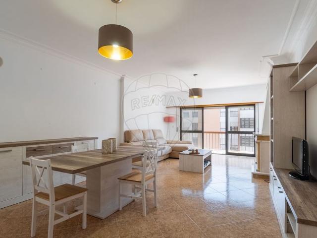 Apartamento alugar em Núcleo Urbano Histórico do Porto Salvo, Oeiras