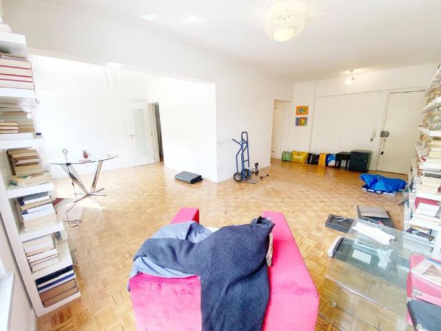Apartamento alugar em Santiago Dos Velhos, Lisboa