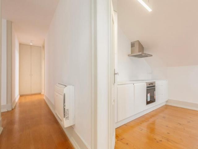 Apartamento alugar em Estrela, Lisboa