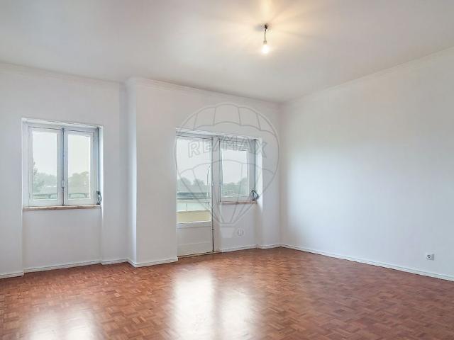 Apartamento alugar em Nova Morada, Oeiras