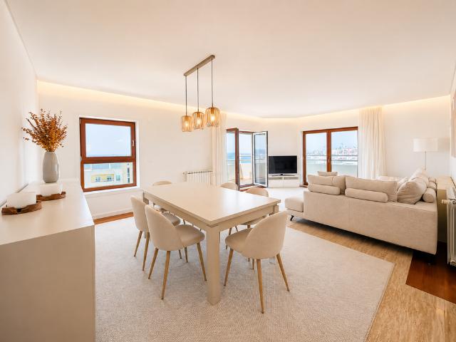 Apartamento alugar em Núcleo Urbano Histórico de Oeiras, Oeiras
