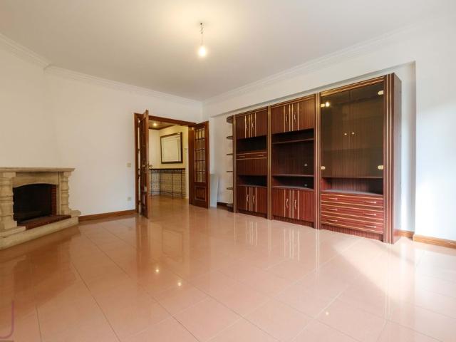 Apartamento alugar em Lisboa