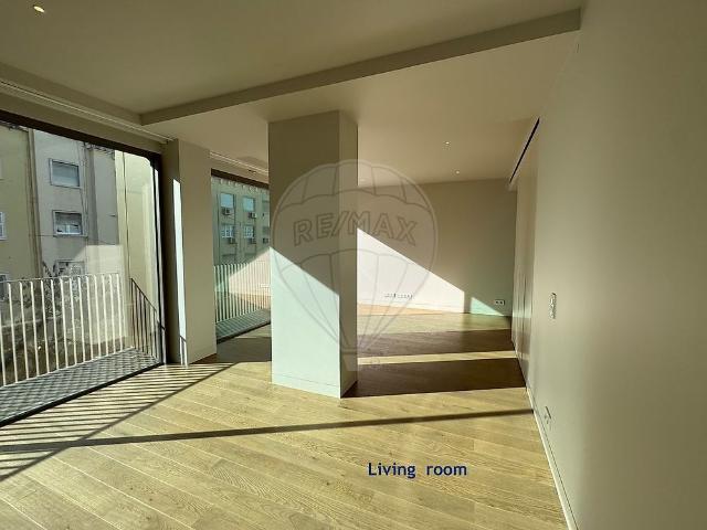 Apartamento alugar em Santo António, Lisboa