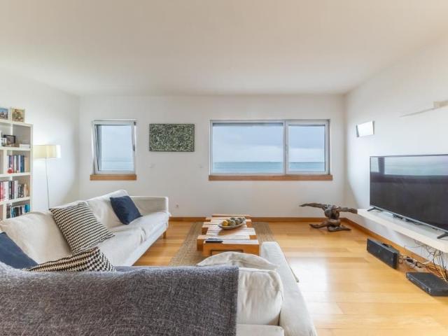 Apartamento alugar em Núcleo Urbano Histórico de Oeiras, Oeiras