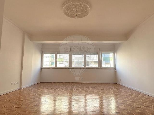 Apartamento alugar em Lisboa