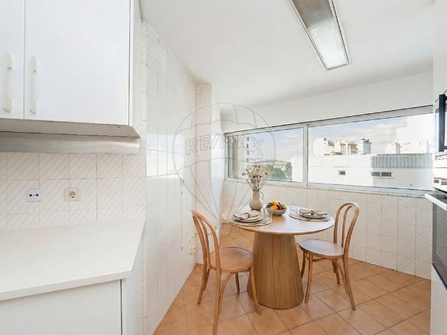 Apartamento alugar em São Vicente de Fora, Lisboa