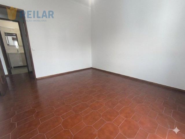 Apartamento alugar em Santiago Dos Velhos, Lisboa