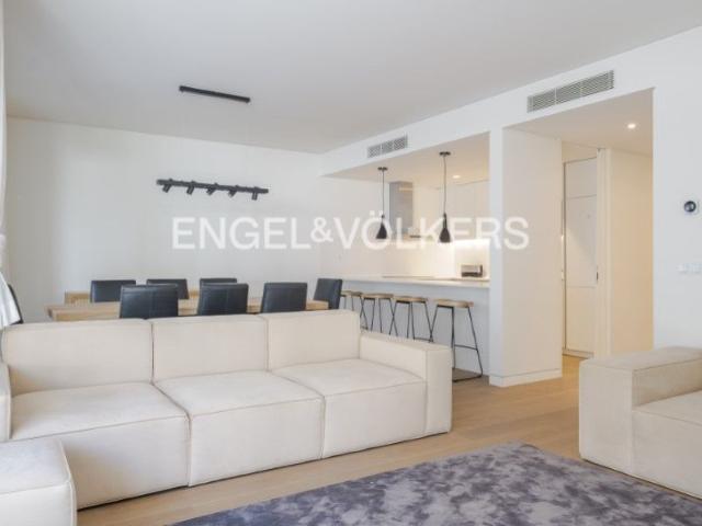 Apartamento alugar em Santo António, Lisboa