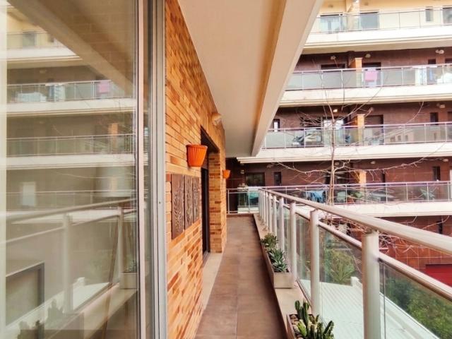 Apartamento alugar em Santiago Dos Velhos, Lisboa