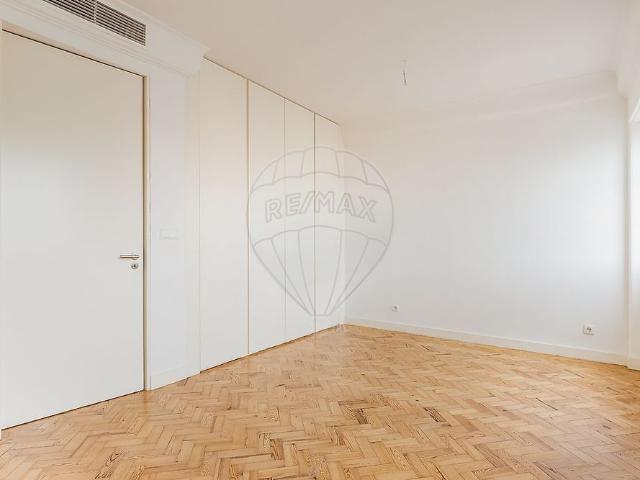 Apartamento alugar em Avenidas Novas, Lisboa
