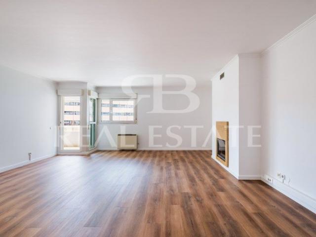 Apartamento alugar em Avenidas Novas, Lisboa