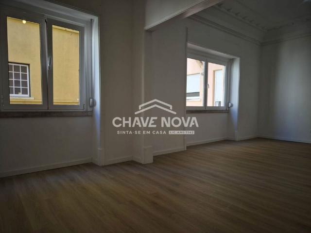 Apartamento alugar em Avenidas Novas, Lisboa