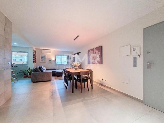 Apartamento alugar em Poço do Bispo, Lisboa