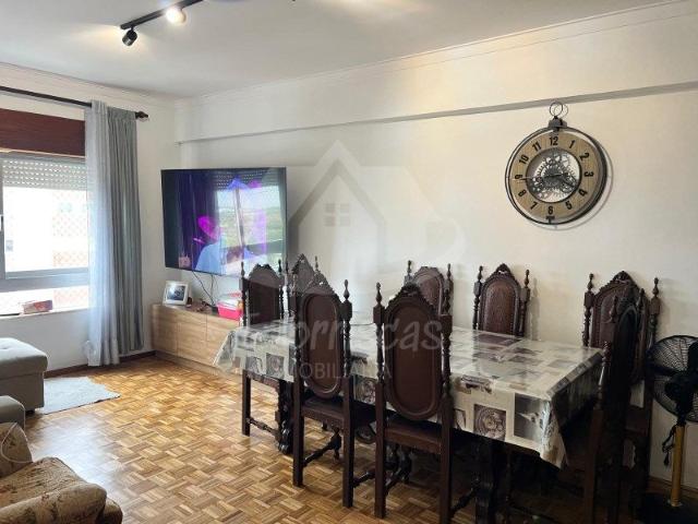 Apartamento alugar em Cais de Vila Franca de Xira, Vila Franca De Xira