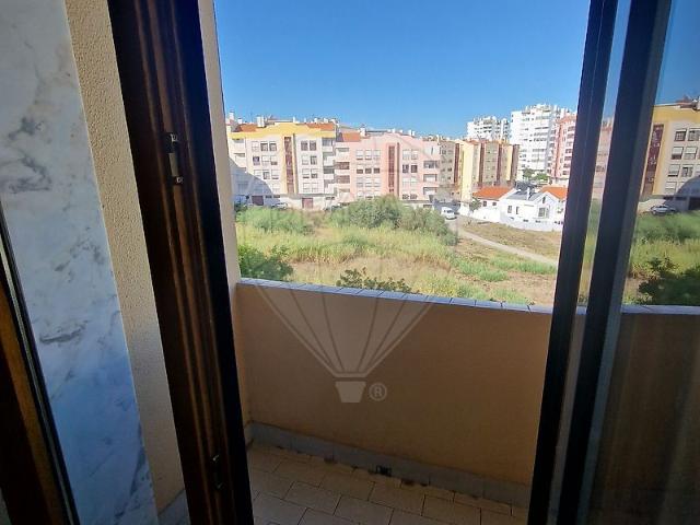Apartamento alugar em Bairro Olaio, Odivelas