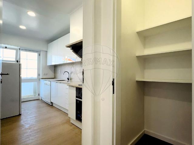 Apartamento alugar em Santo António do Estoril, Cascais