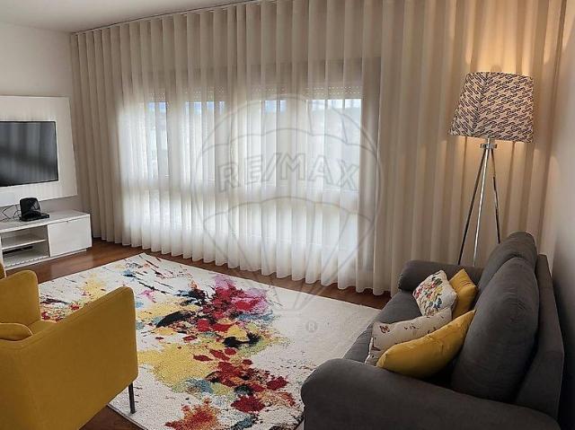 Apartamento alugar em Bairro Olaio, Odivelas