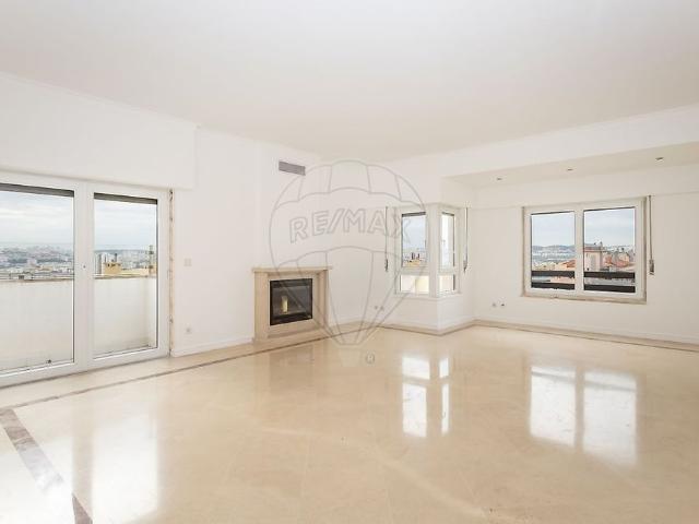 Apartamento alugar em Odivelas, Lisboa