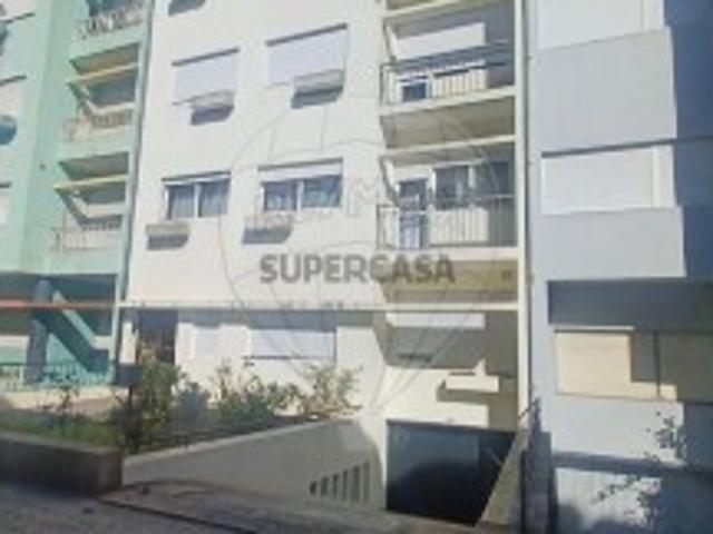 Casa venda em Porto, Lordelo Do Ouro