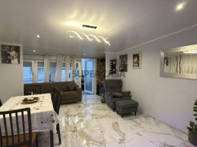 Casa venda em Bairro do Vale Fundão, Lisboa