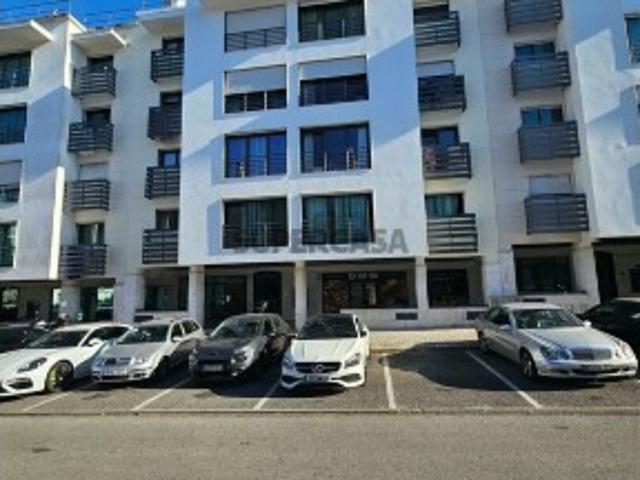 Casa venda em Urbanização Alto da Mira, Amadora