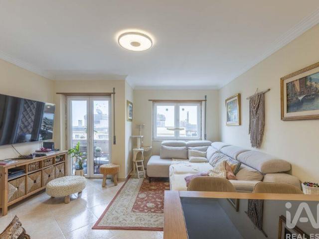 Apartamento venda em Amadora, Lisboa