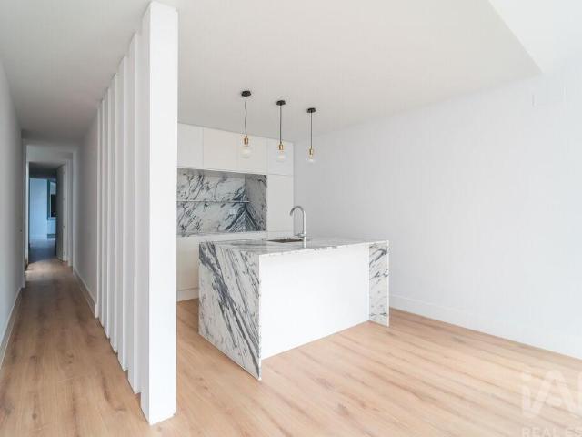 Apartamento venda em Misericórdia, Lisboa