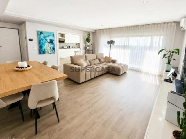 Casa venda em Urbanização Alto dos Moinhos, Montijo