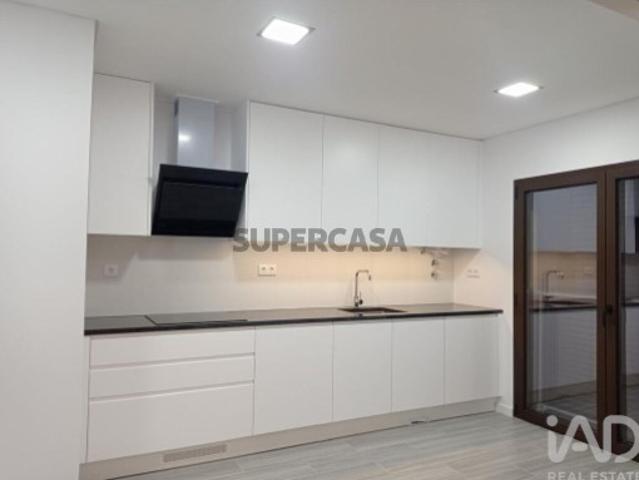 Casa venda em Urbanização Alto dos Moinhos, Montijo