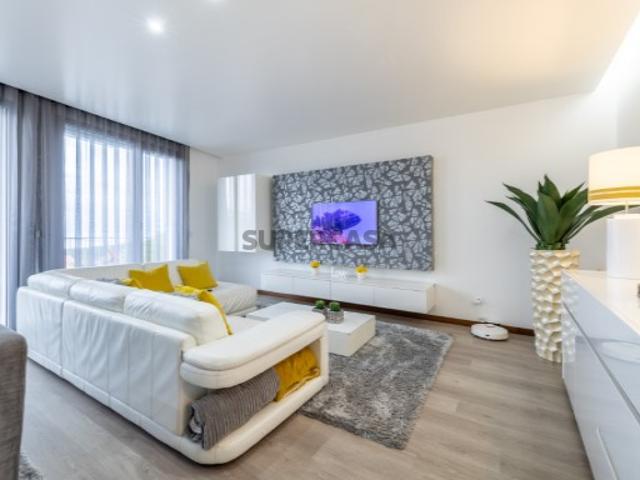 Casa venda em Pederneira, Leiria